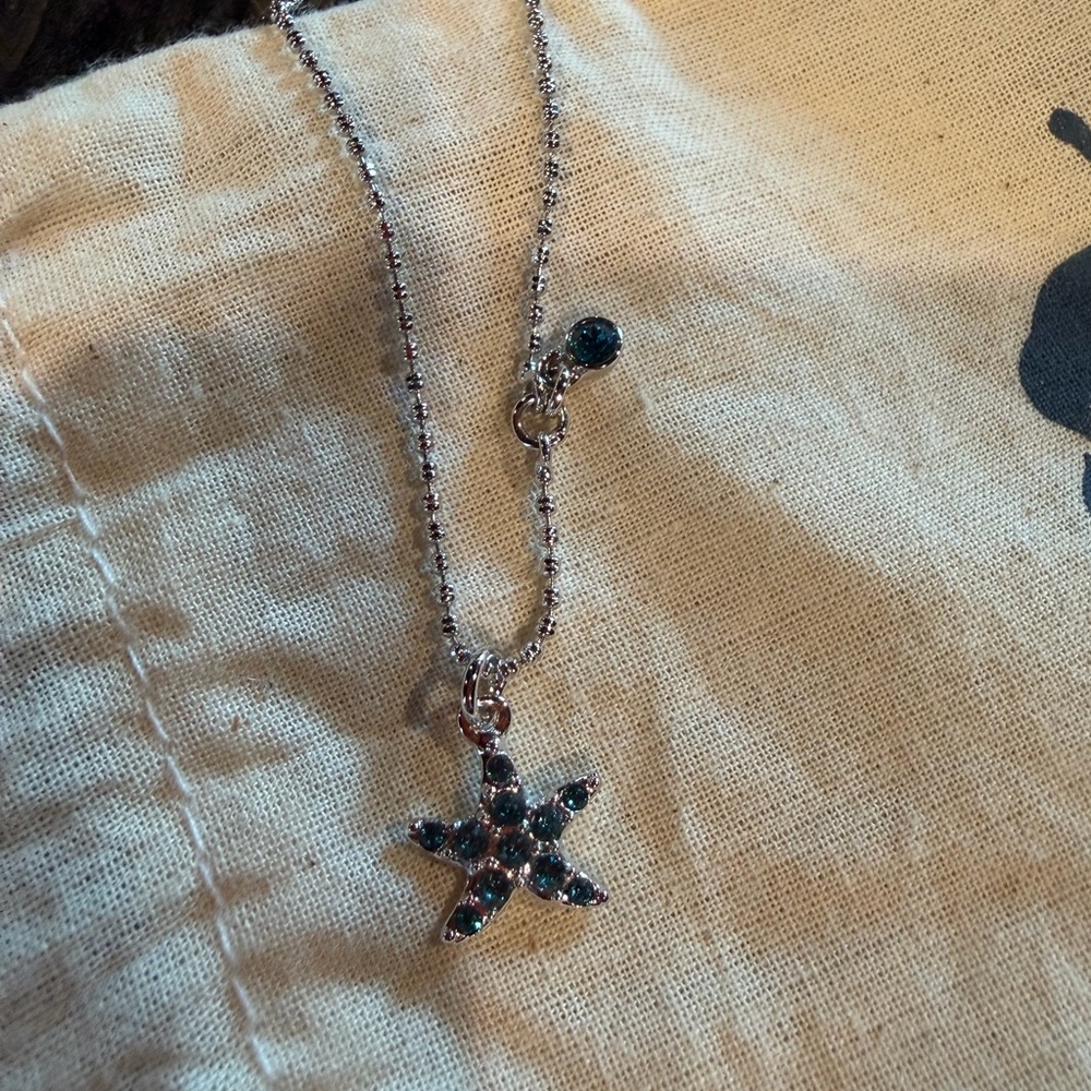 Touchstone Crystal Silver Starfish Necklace with Teal Stones